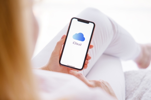 iCloud