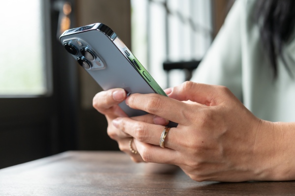 Facebook Messenger Cheating Signs